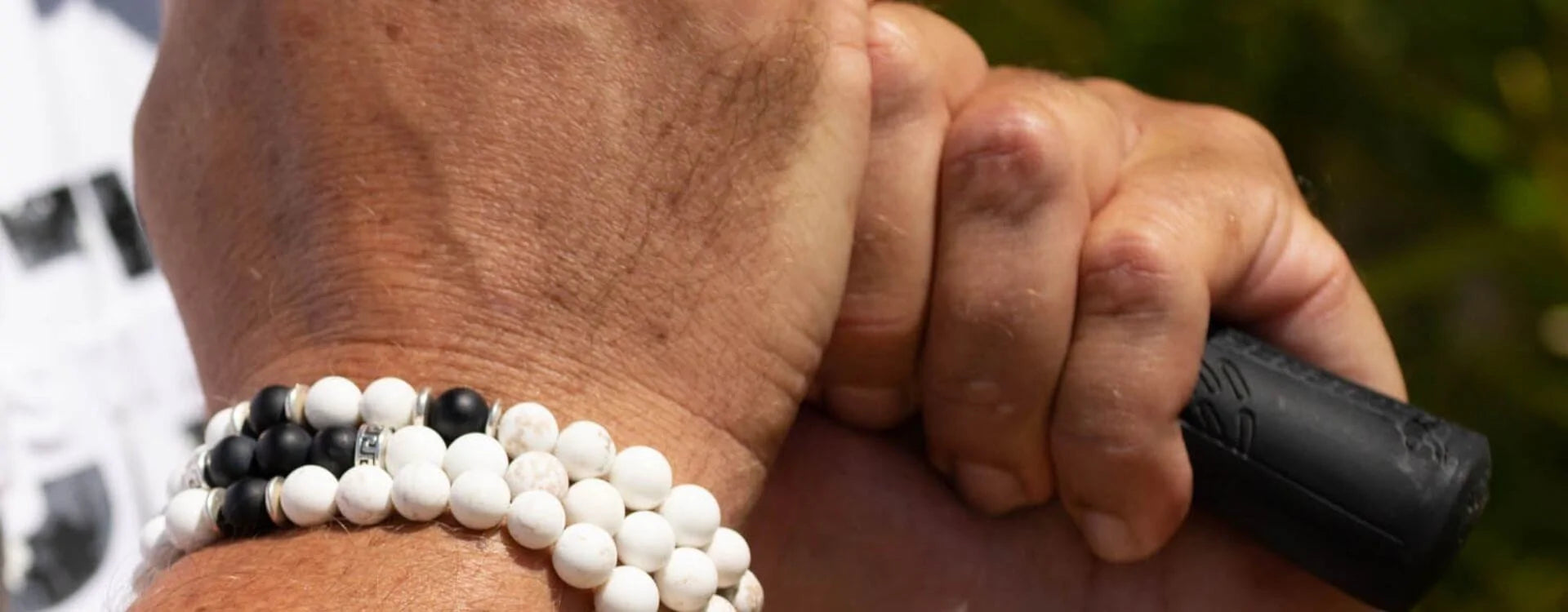 Comment entretenir et nettoyer un bracelet en perles pour qu’il dure plus longtemps ?