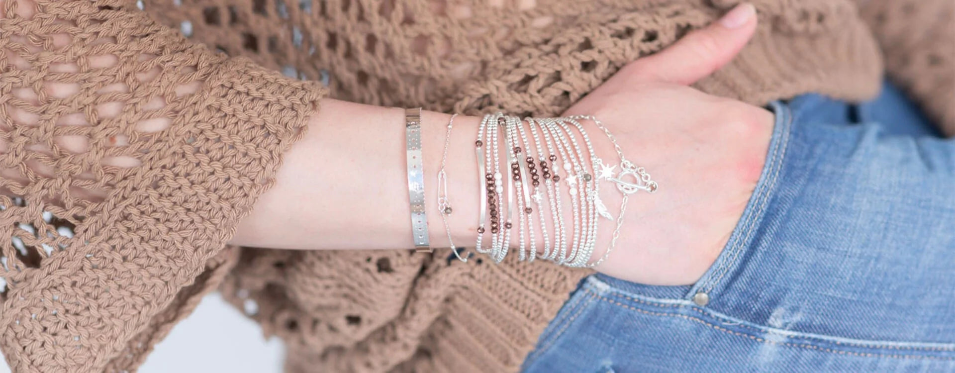 Les bracelets en argent : Gardiens des mystères de la géométrie sacrée