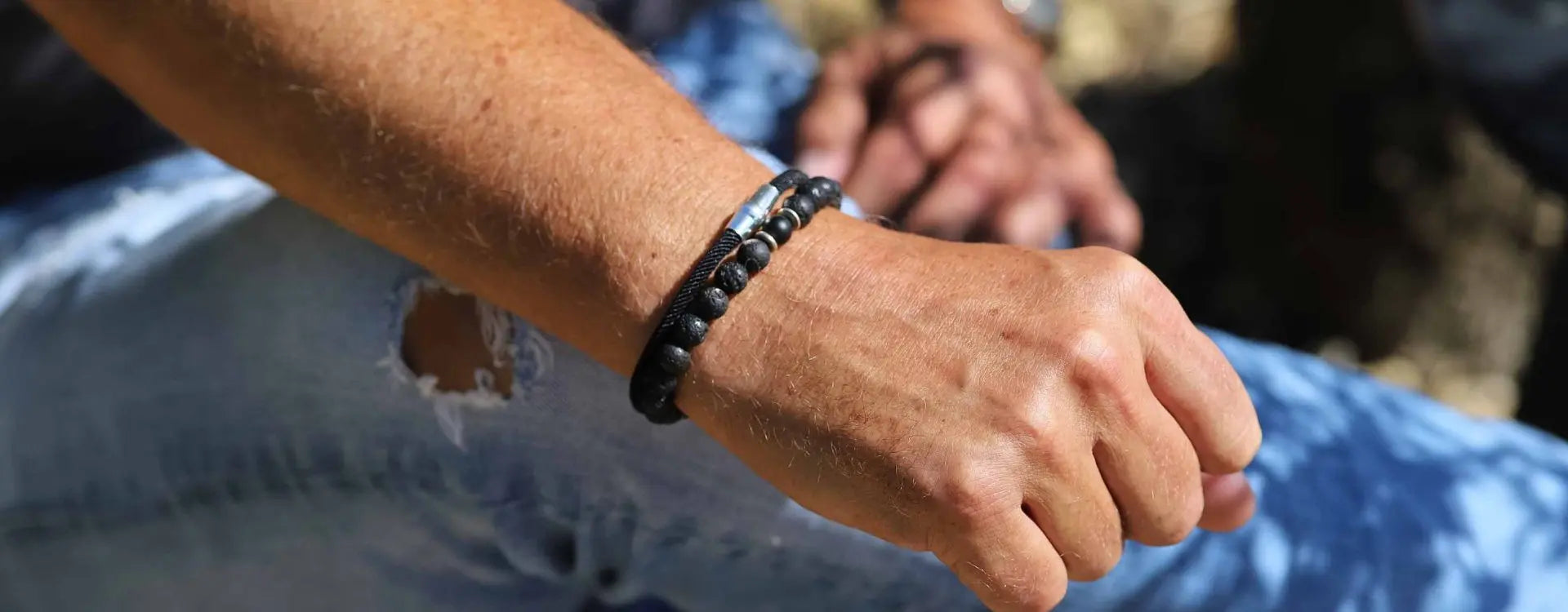 Bracelet homme en perle : lequel choisir pour affirmer son style ?