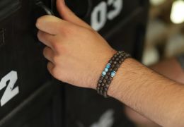 Quelle pierre choisir pour un bracelet homme ?