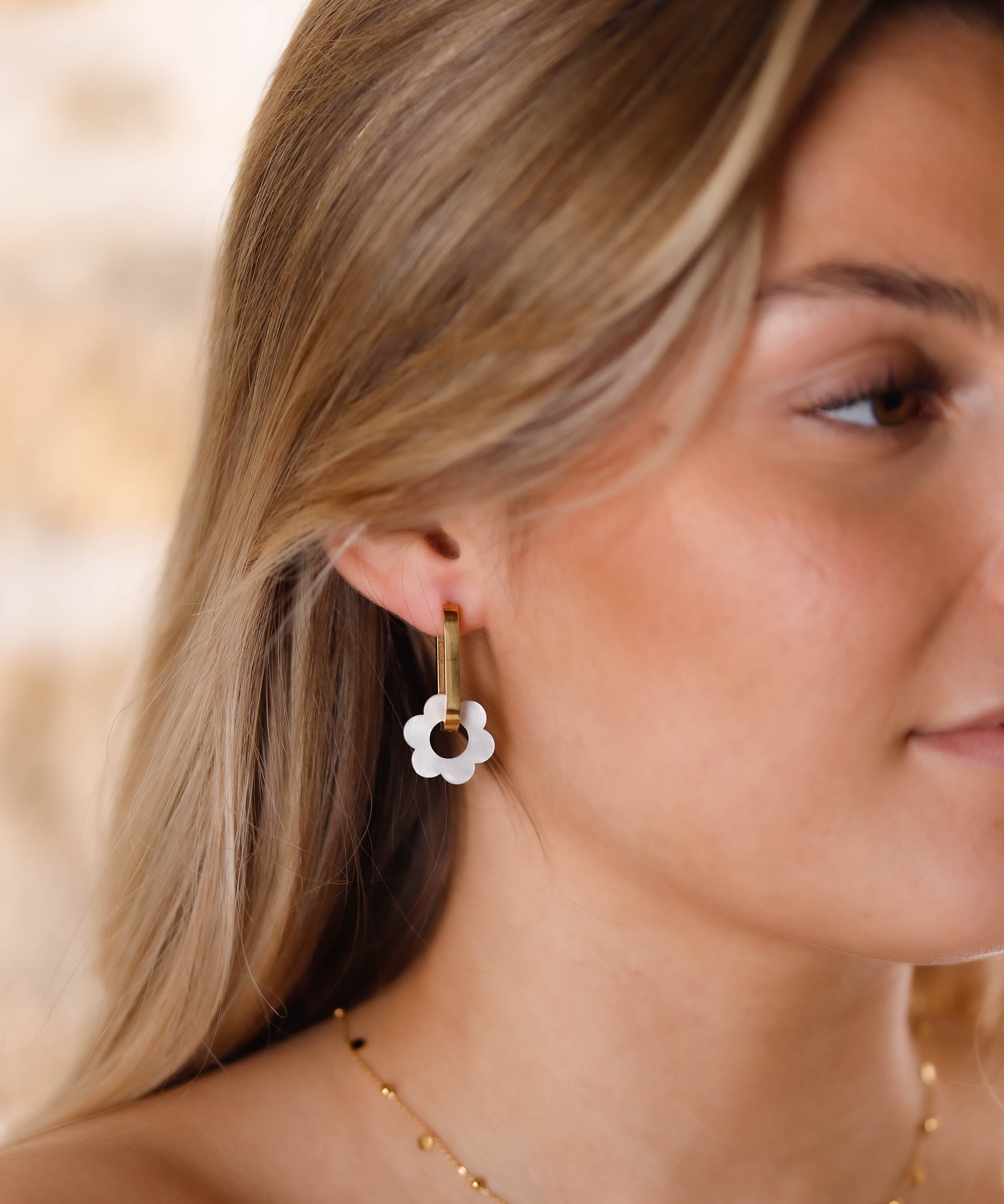 boucles d'oreilles fleurs. en acier inoxydable pour femme 