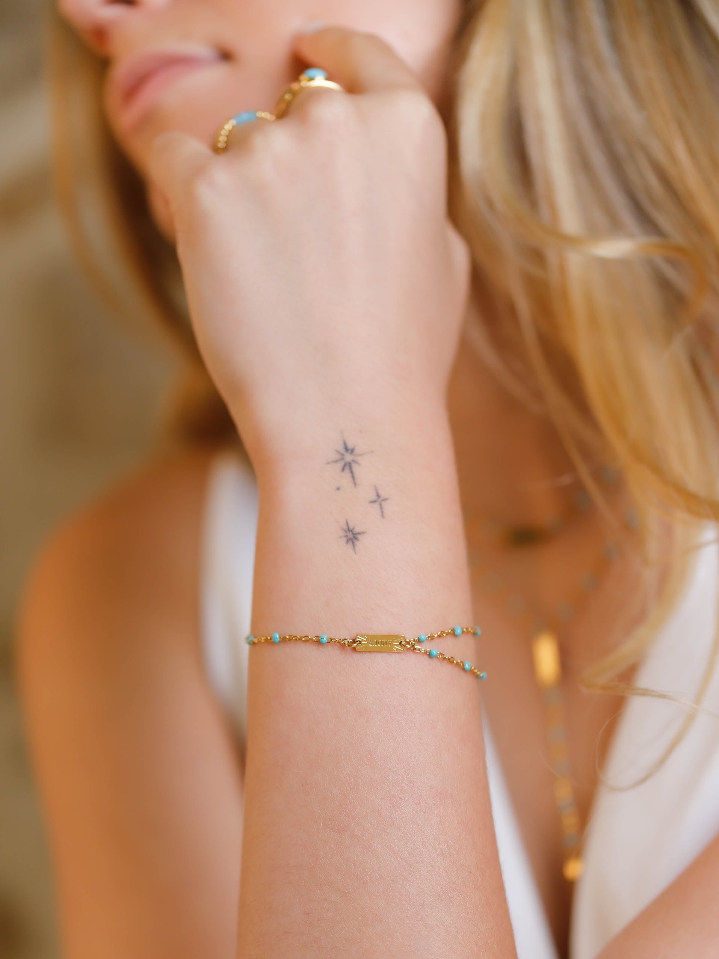 bracelet en acier inoxydable et résine pour femme 