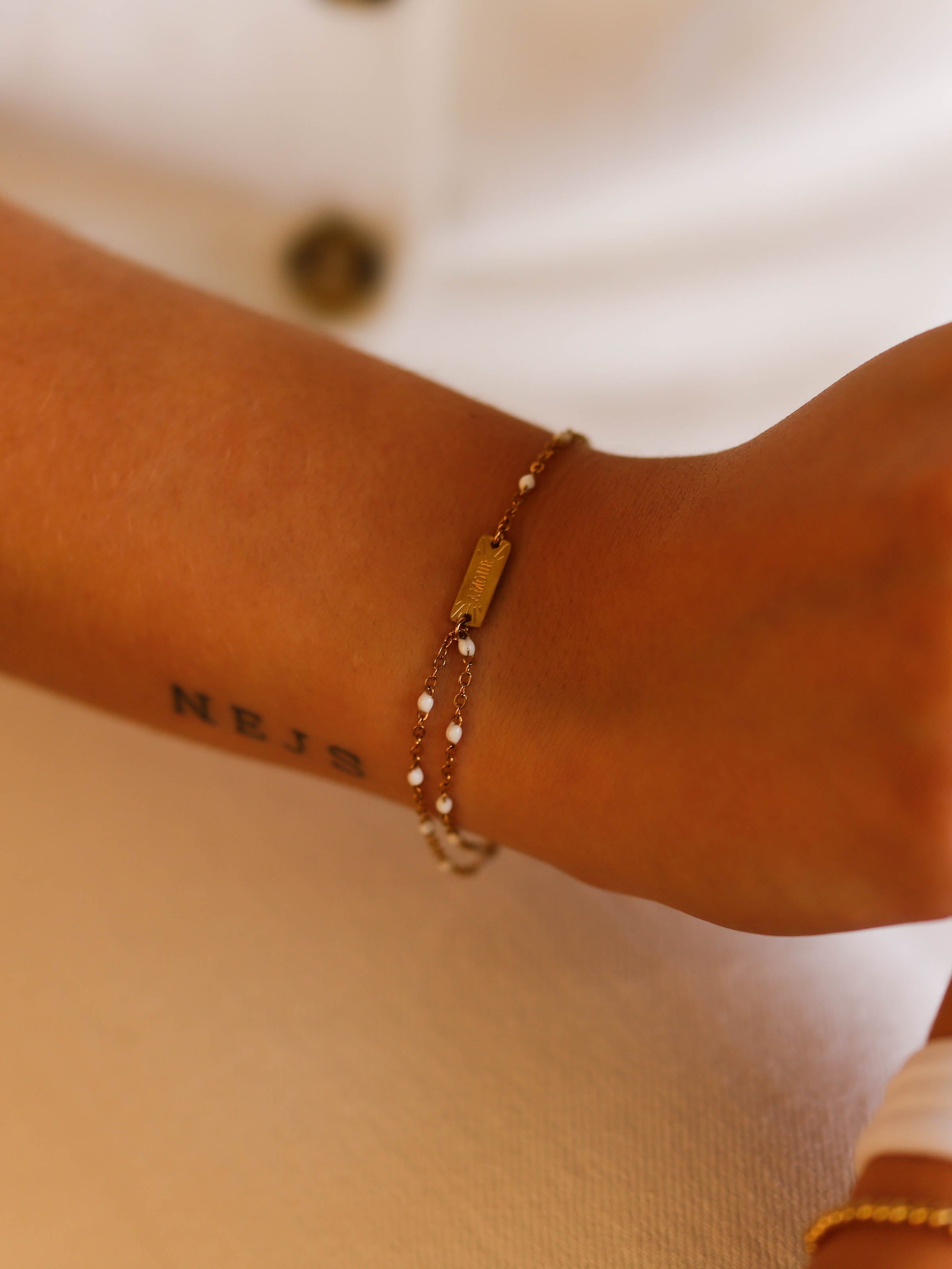 bracelet en acier inoxydable et résine pour femme 