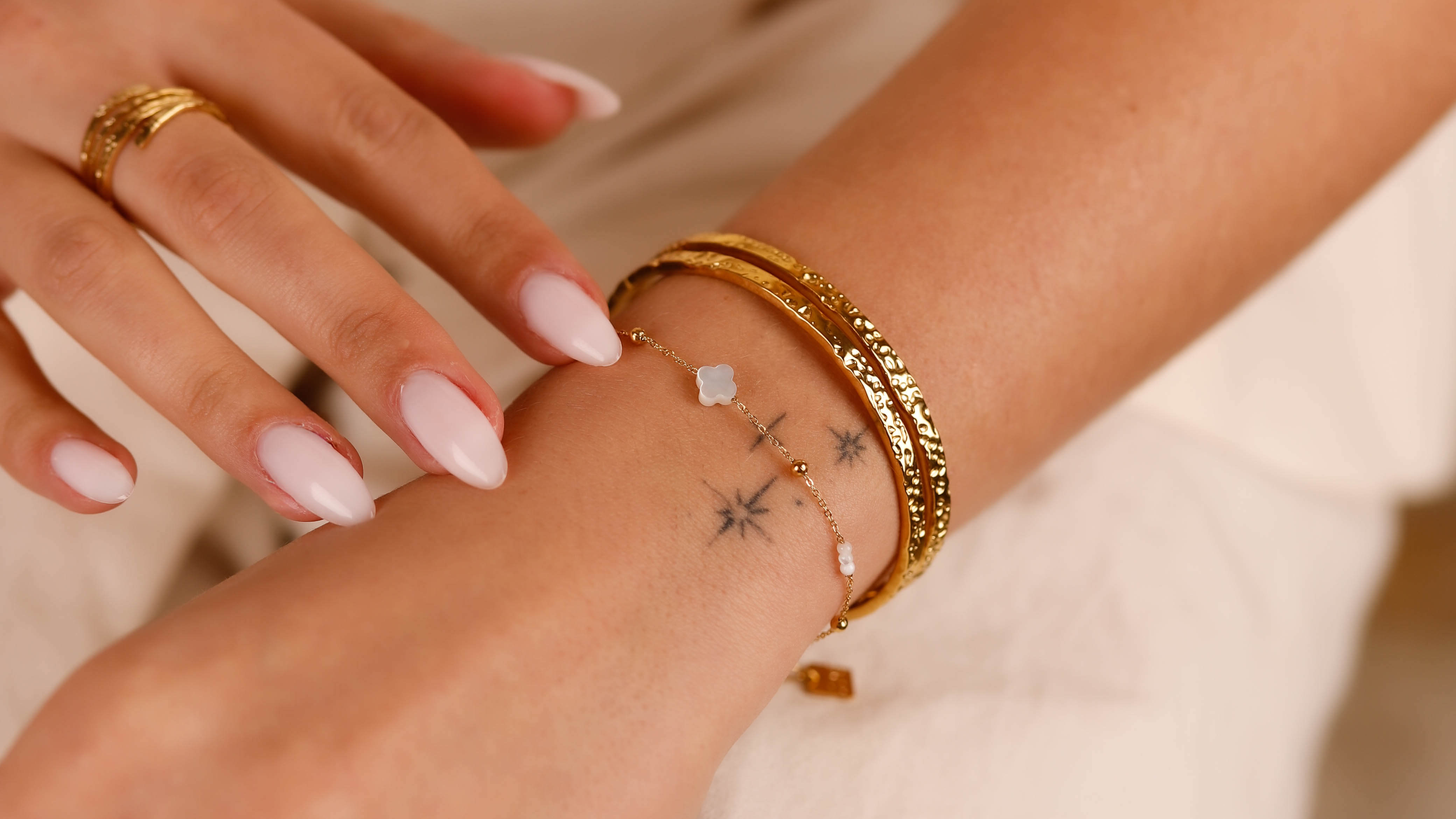 bracelet en acier inoxydable pour femme 
