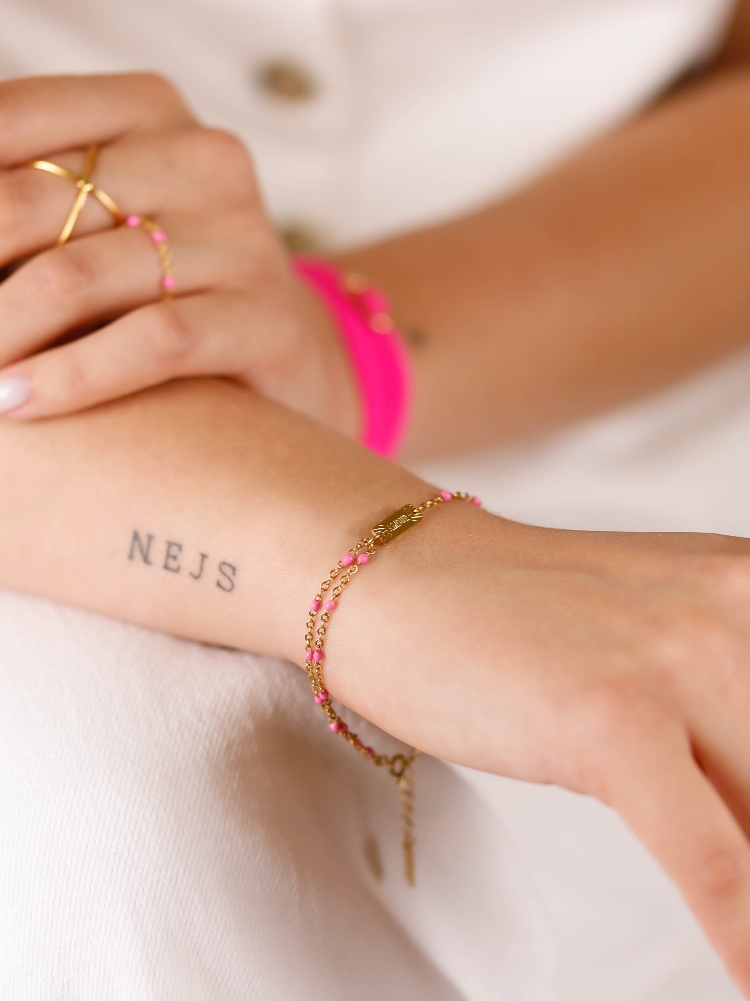 bracelet en acier inoxydable et résine pour femme 