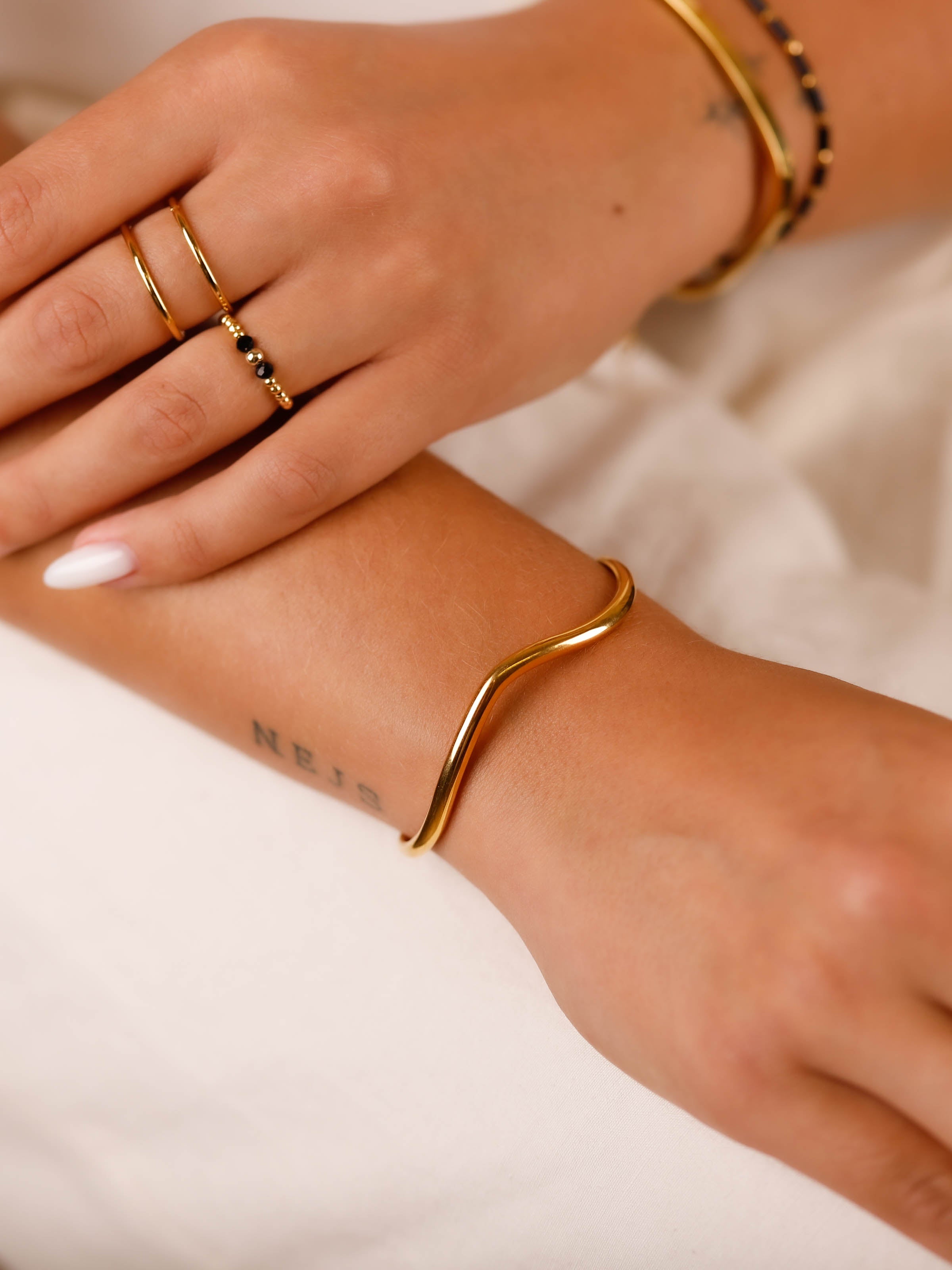 bracelet jonc en acier inoxydable pour femme 