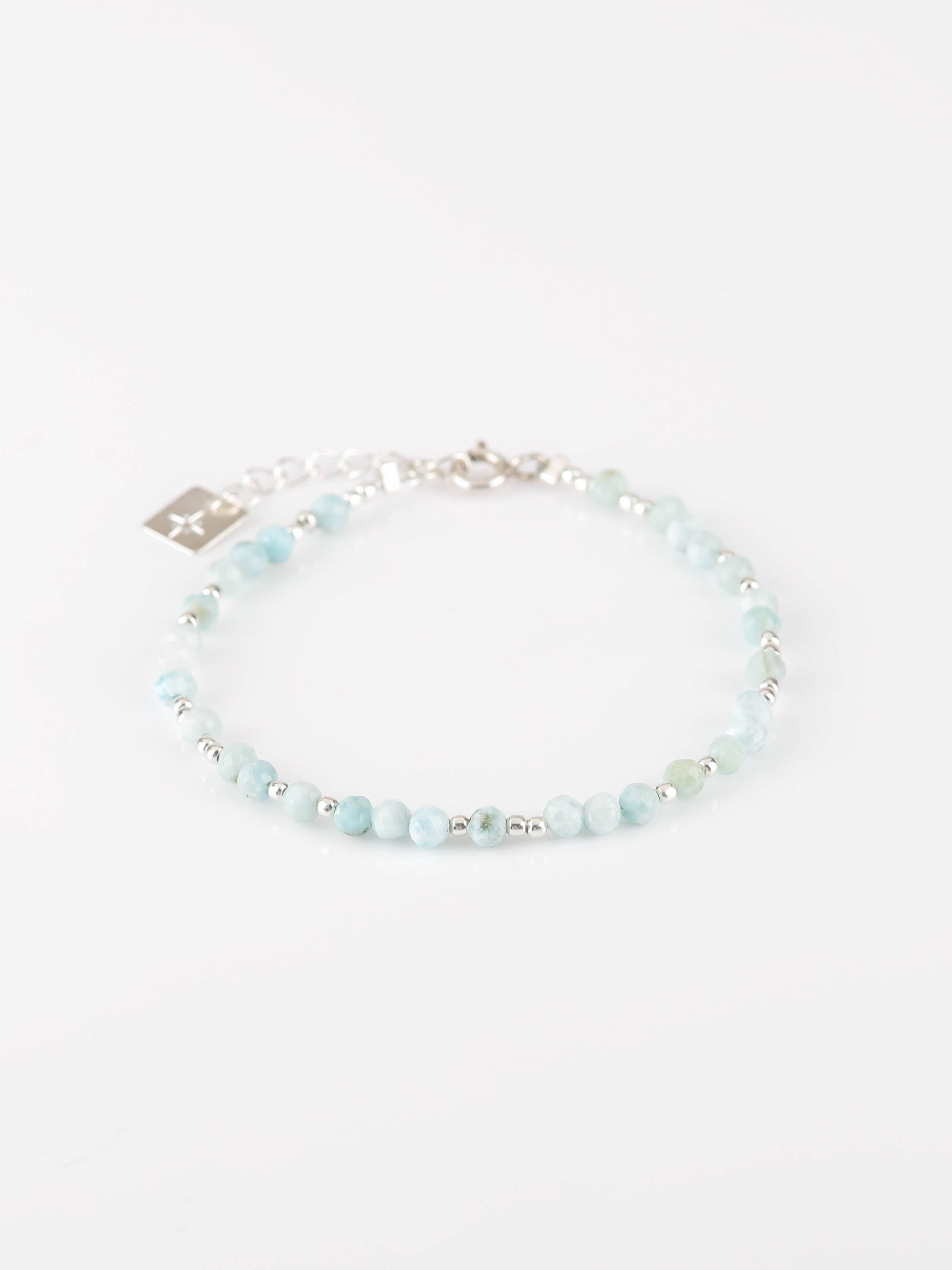 bracelet en perle d'argent 925 et de larimar pour femme