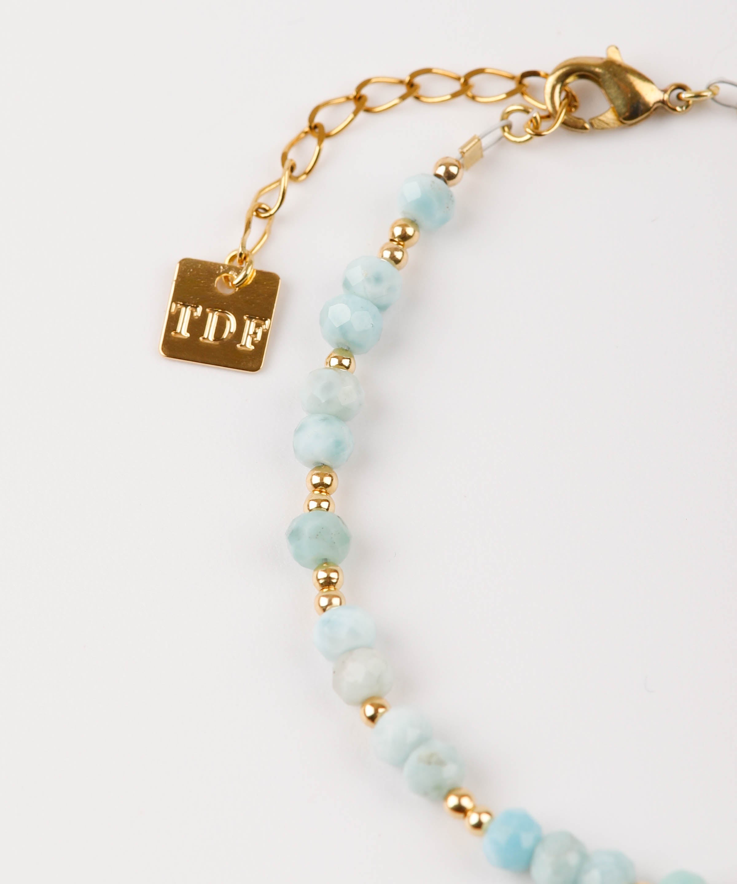 bracelet perle en plaqué or et larimar pour femme 