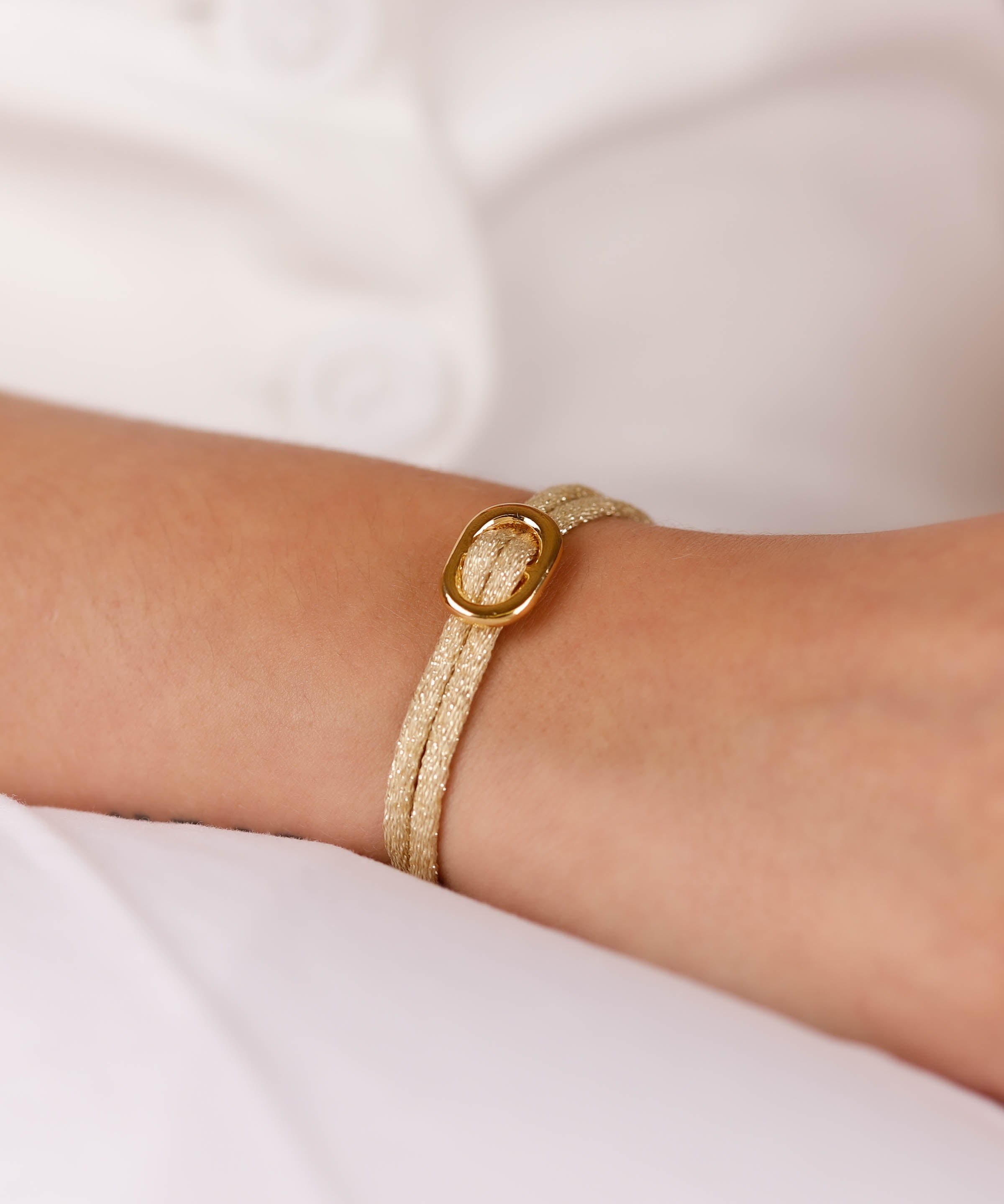bracelet cordon et maille en plaqué or pour femme 