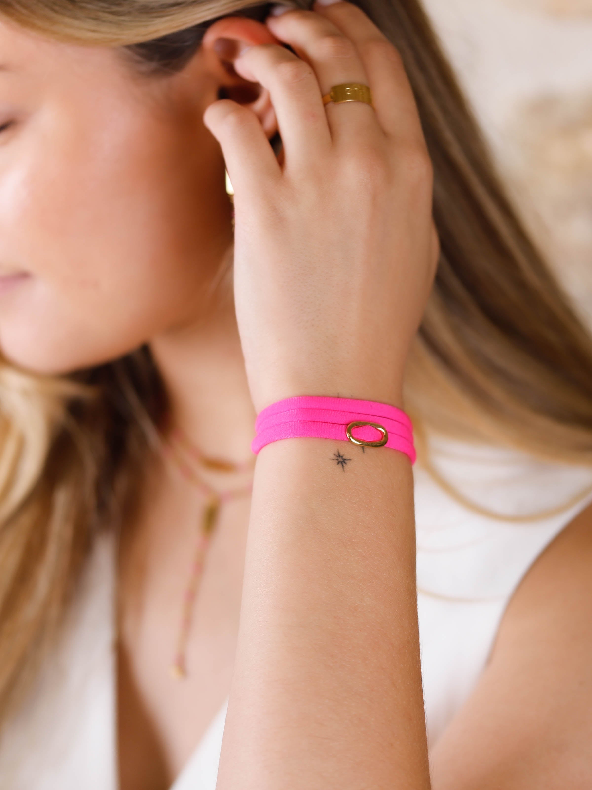 bracelet cordon et maille en plaqué or pour femme 