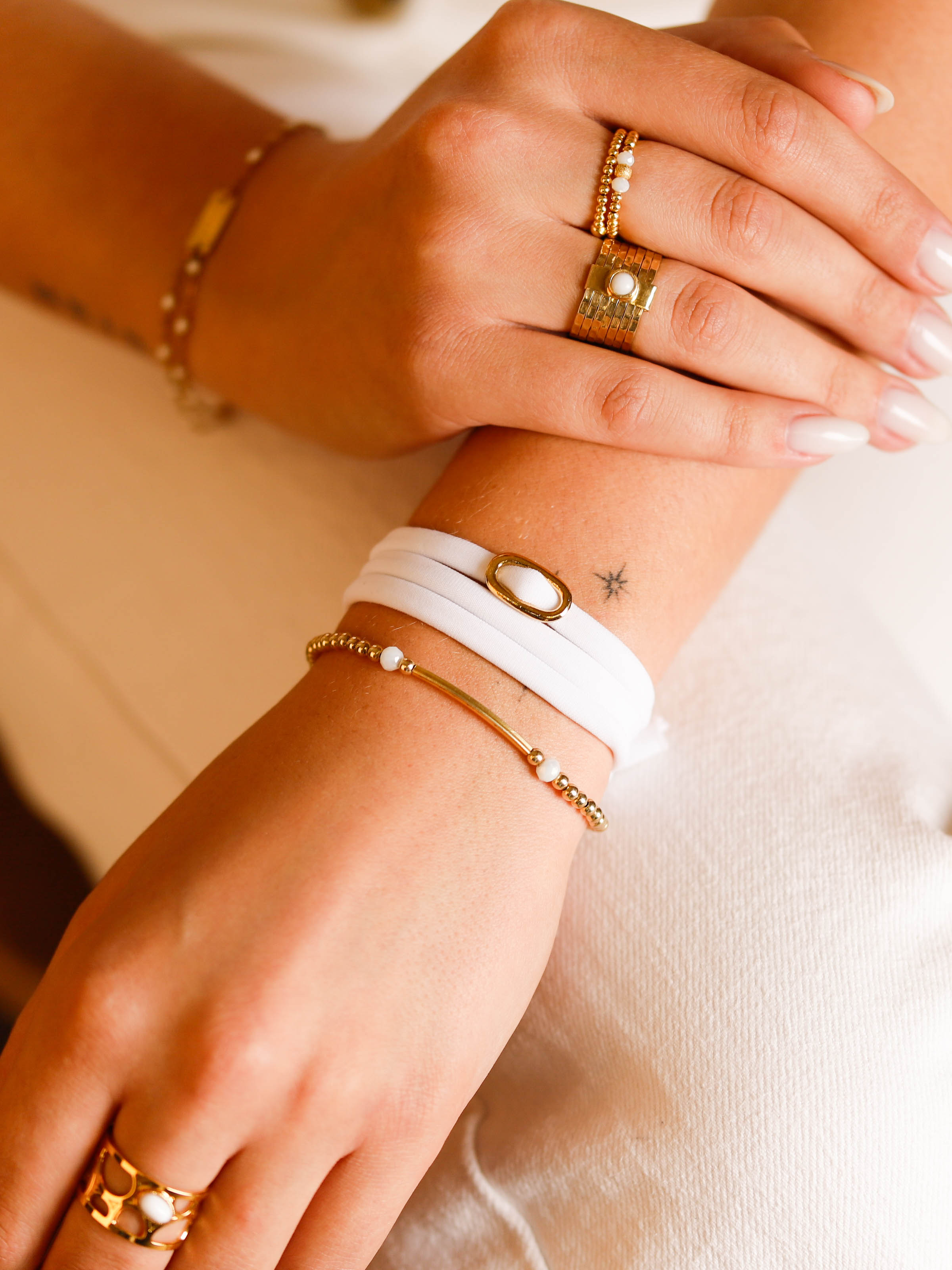 bracelet cordon et maille en plaqué or pour femme 