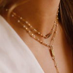 collier en acier inoxydable et résine pour femme 