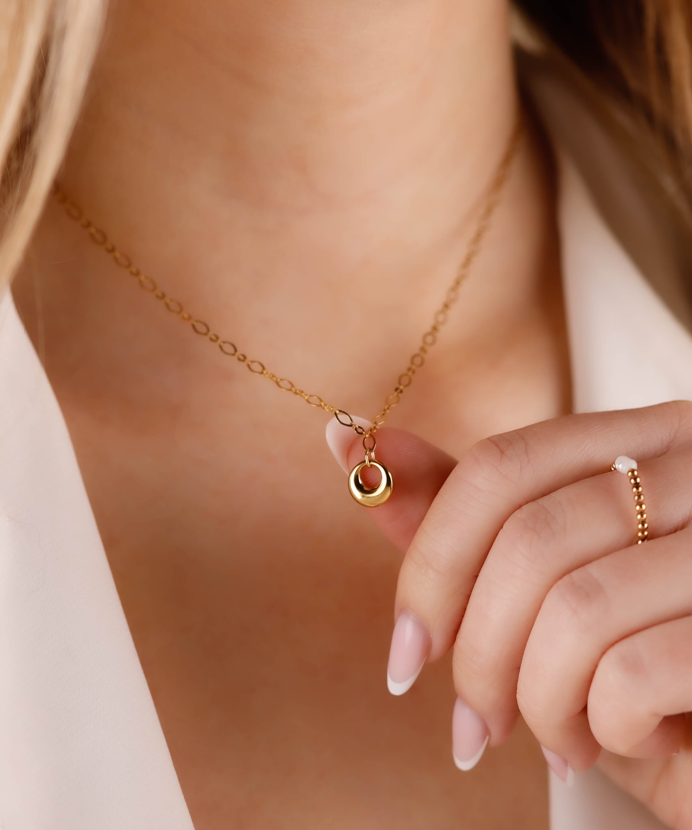 collier en acier inoxydable avec cercle pour femme 
