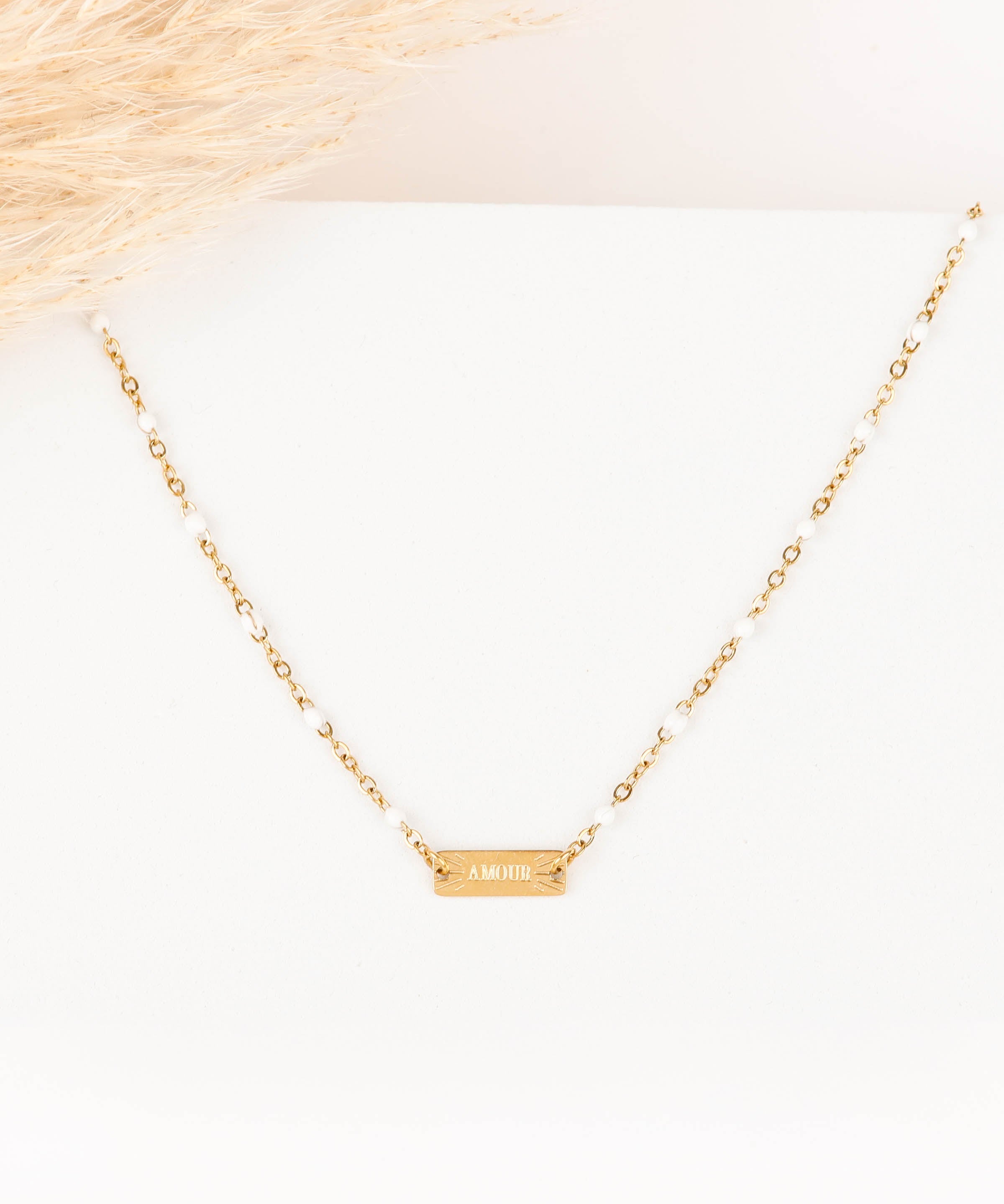 collier en acier inoxydable et résine pour femme 