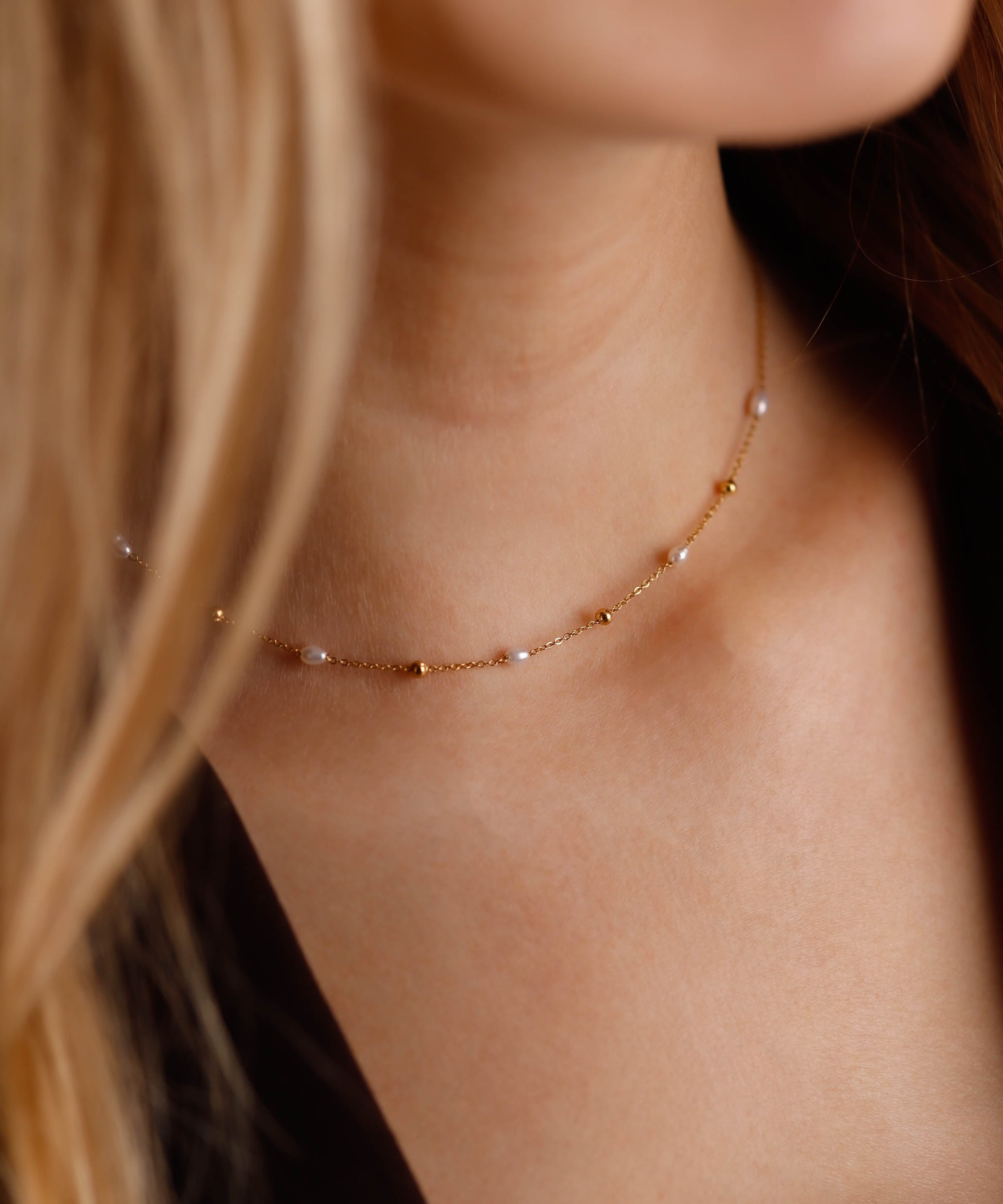 collier en acier inoxydable et nacre pour femme 