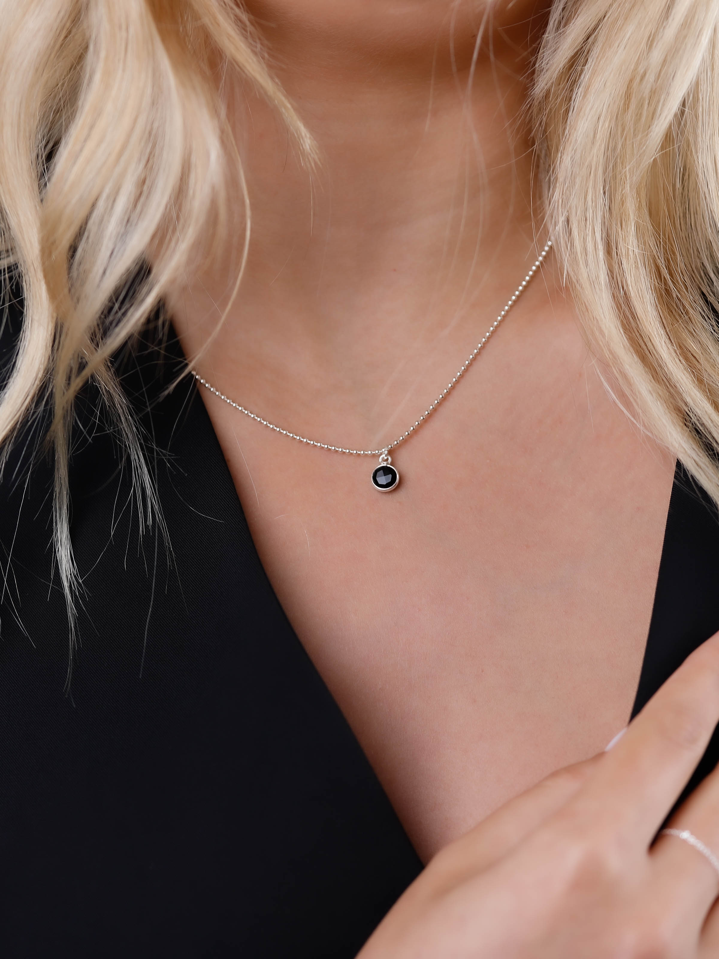 collier en argent 925 et onyx pour femme 