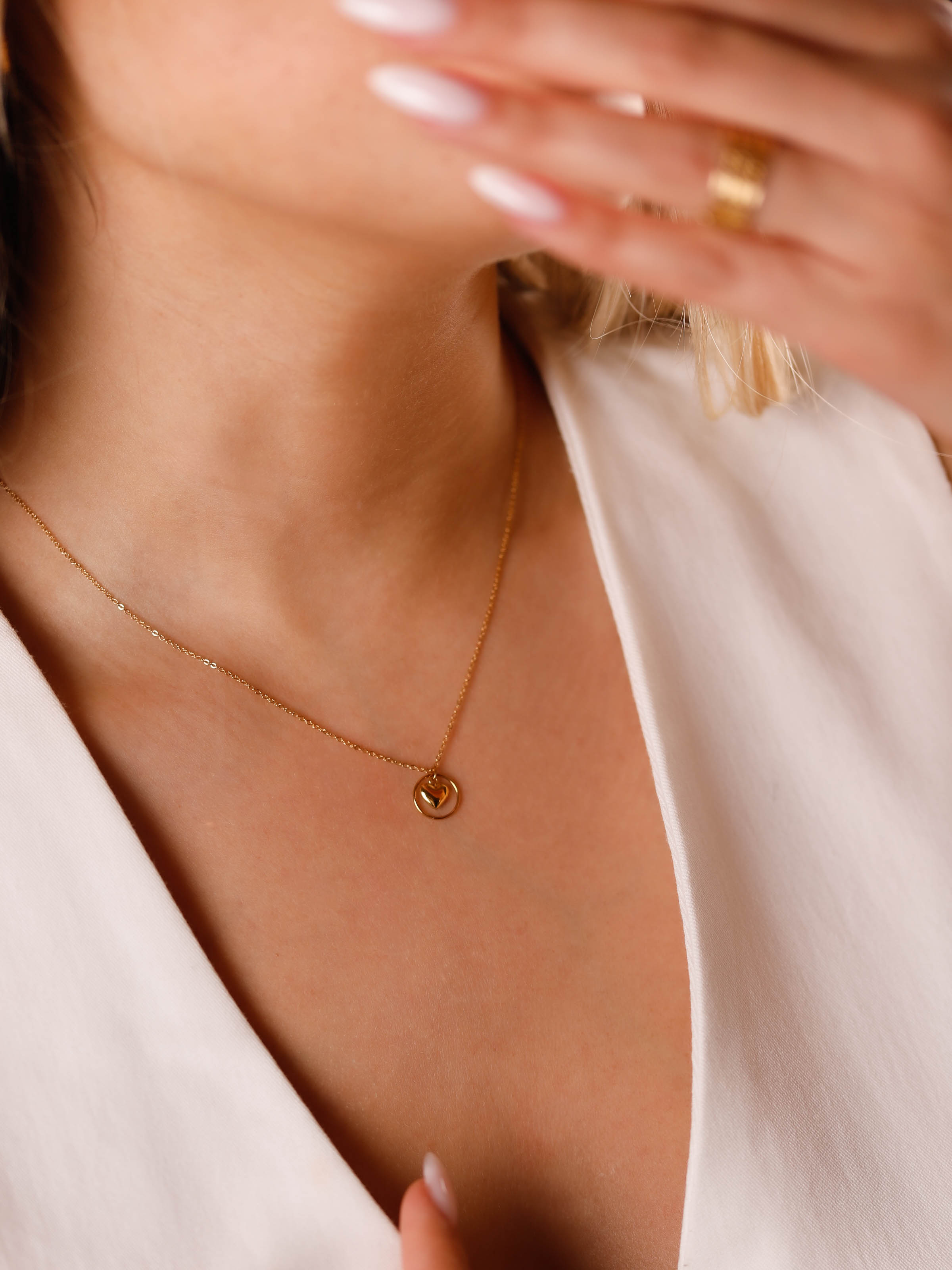 collier en acier inoxydable pour femme 