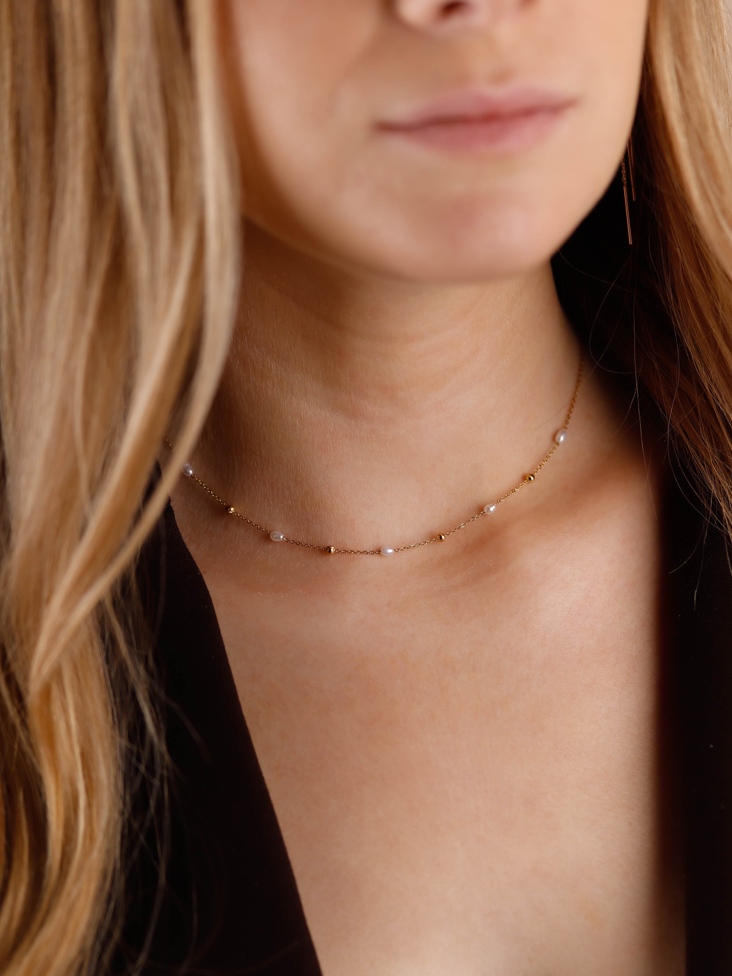 collier en acier inoxydable et nacre pour femme 