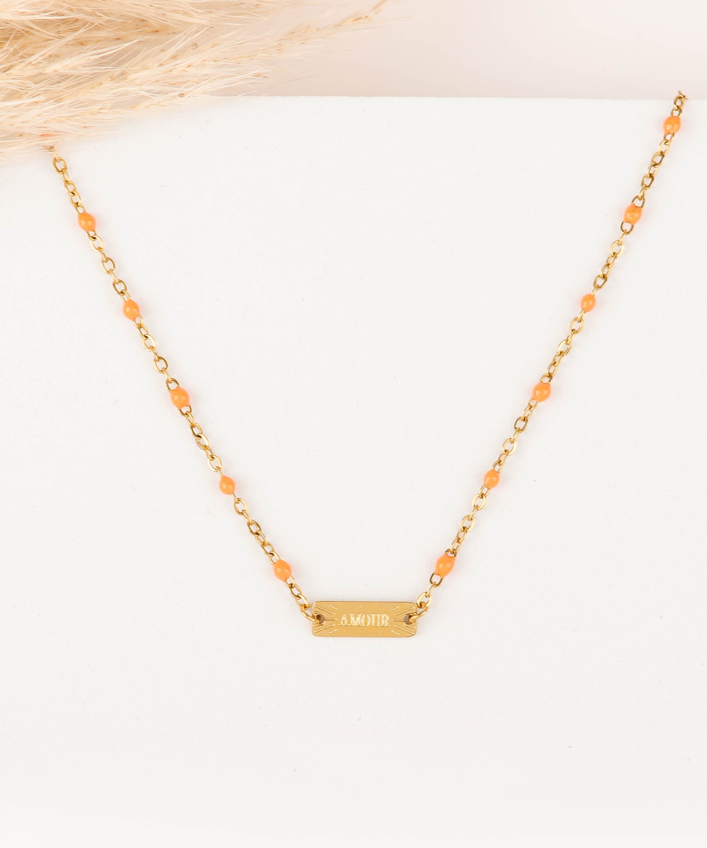 collier en acier inoxydable et résine pour femme 