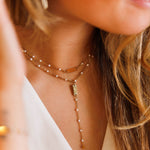 collier en acier inoxydable et résine pour femme 