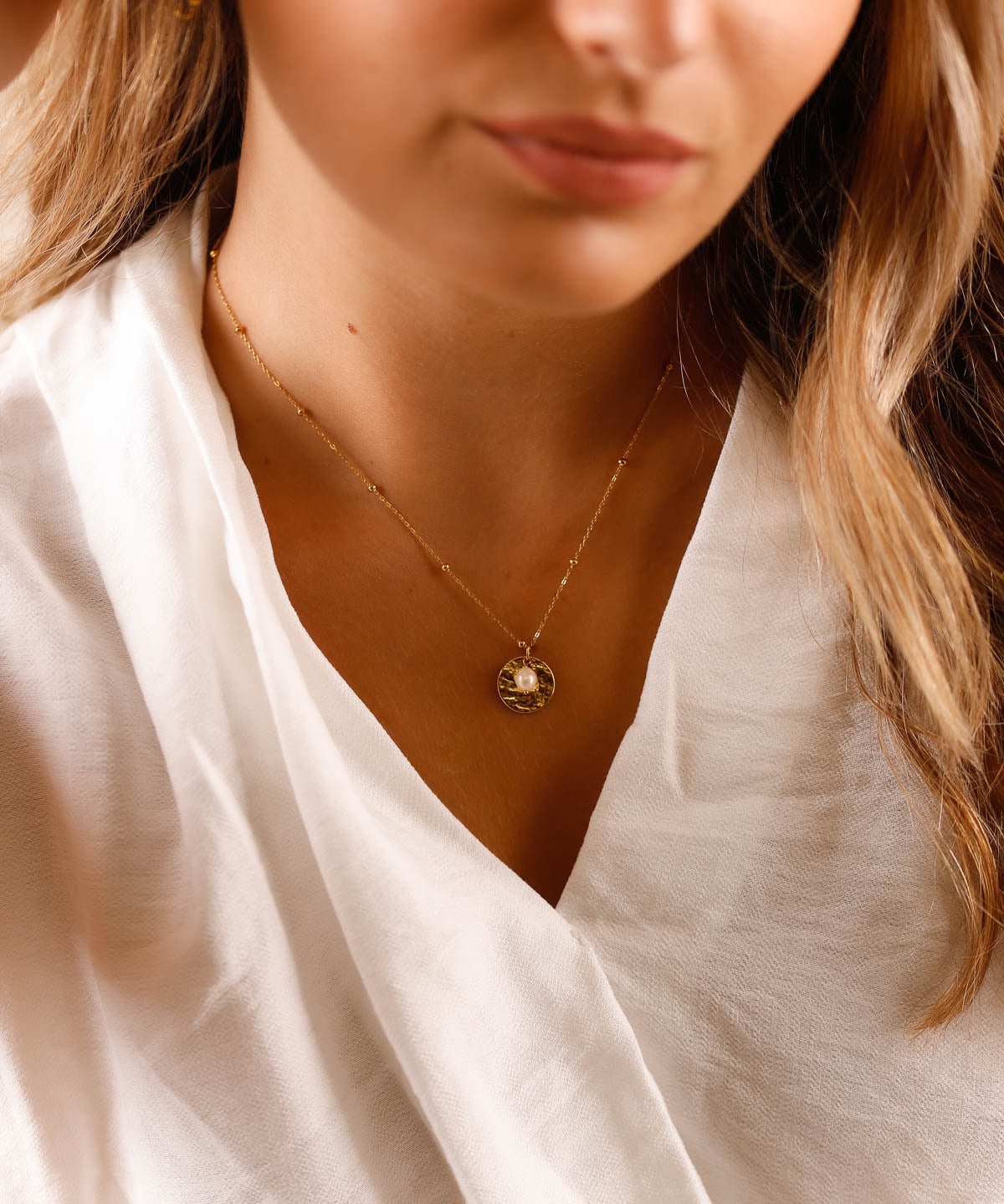 collier en acier inoxydable et pendentif en perle d'eau douce pour femme 