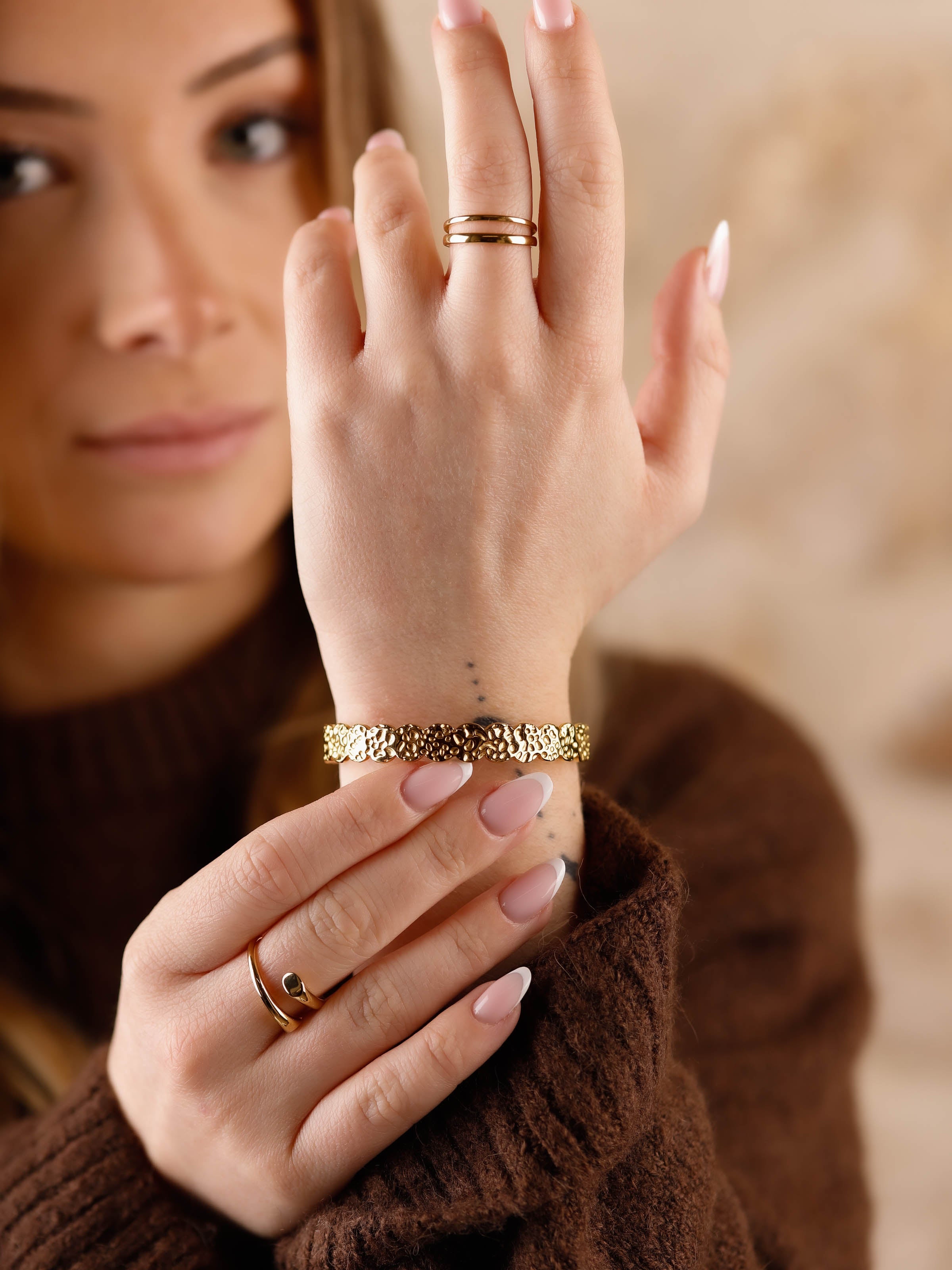 bracelet jonc martelé en acier inoxydable réglable pour femme 