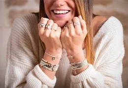 Les différents styles et designs populaires de bracelets en argent 925